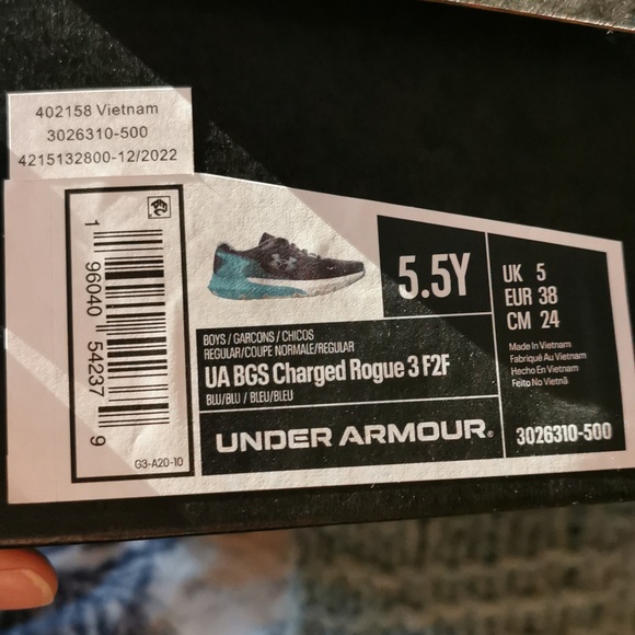 UNDER ARMOUR Youth BGS Charged Rouge Athletic Shoe 5.5 Y size - Picture 5 of 5